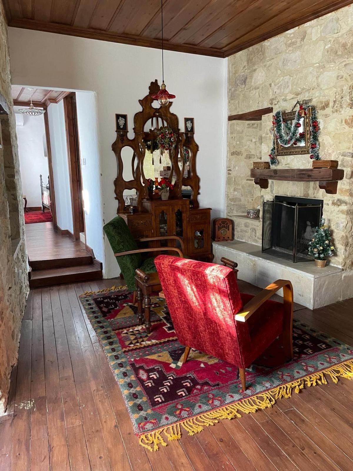 Afames House - Beautiful Traditional House Ómodosz Kültér fotó