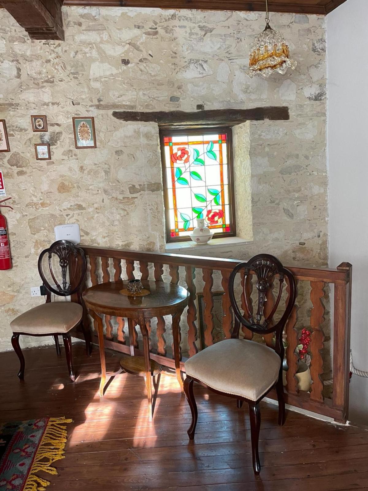 Afames House - Beautiful Traditional House Ómodosz Kültér fotó